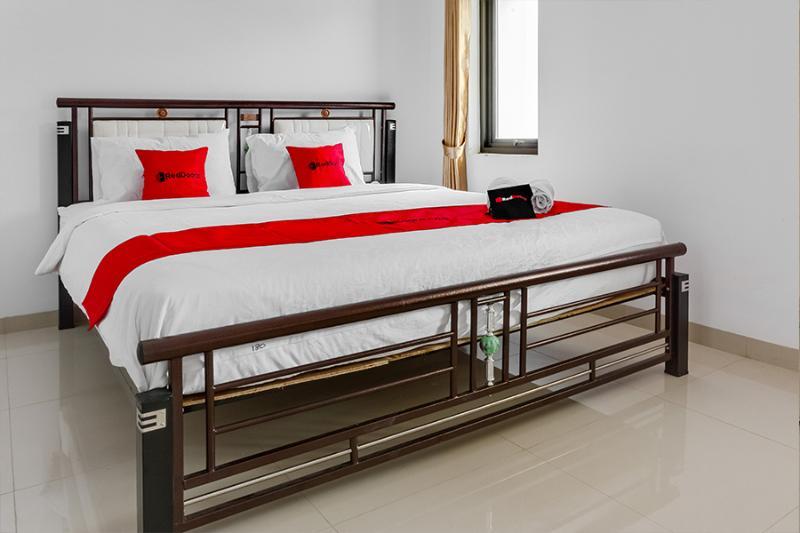 Reddoorz Near Jawa Timur Park 3 Malang Exterior photo