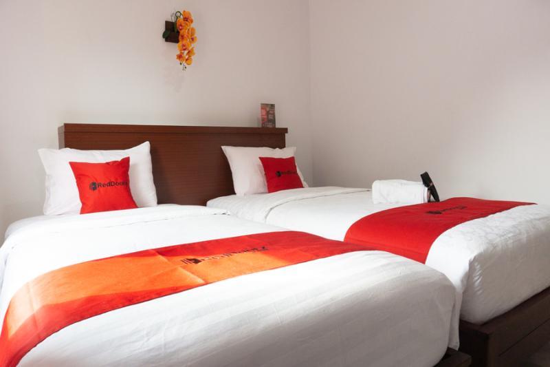 Reddoorz Near Jawa Timur Park 3 Malang Exterior photo